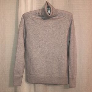 Wilfred S Merino Wool Knit Silver Gray Turtleneck Sweater